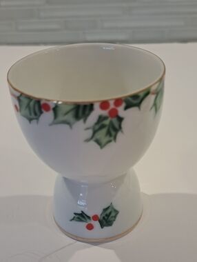 Lefton Holly Garland Double Egg Cup. 